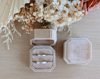 Ring box/ creamy/ beige/ wedding accessories/ wedding ring/ wedding/ double ring box/ lux velvet ring box/ ceremony essentials