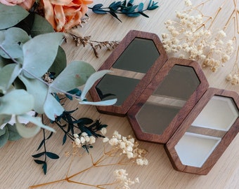 Wooden Ring box/ vintage/ wedding ring/wedding accessories/ bridal party