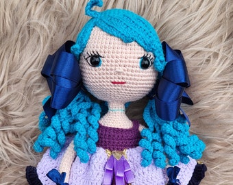 Amigurumi Gwen Crochet Doll Pattern, PDF