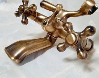 Brass Bathroom Faucet/Plumbing Faucet/Vintage Cold Hot Water Faucet