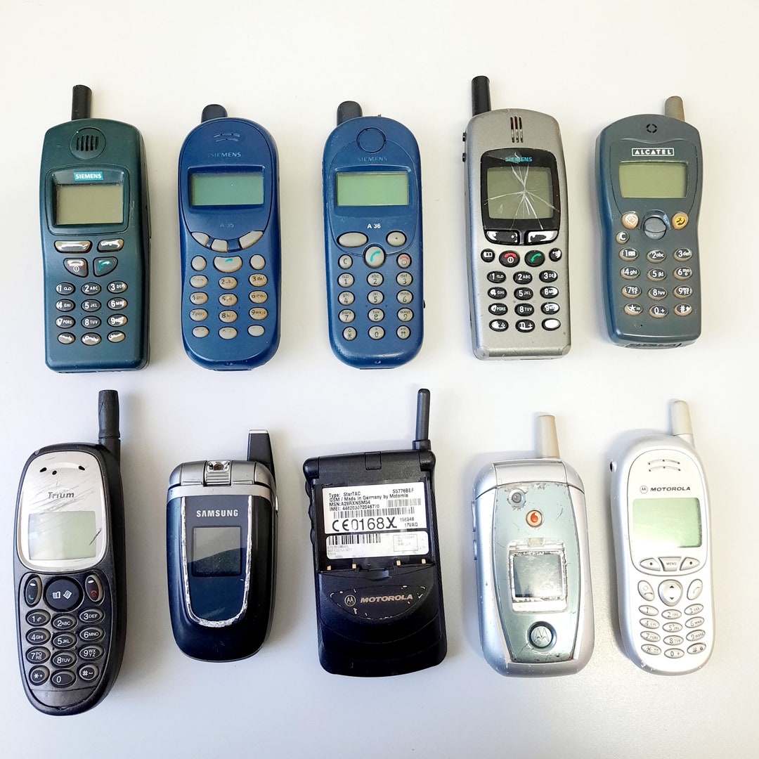 10 Vintage Mobile Phones Ericsson, Motorola, Alcatel, Trium, Samsung