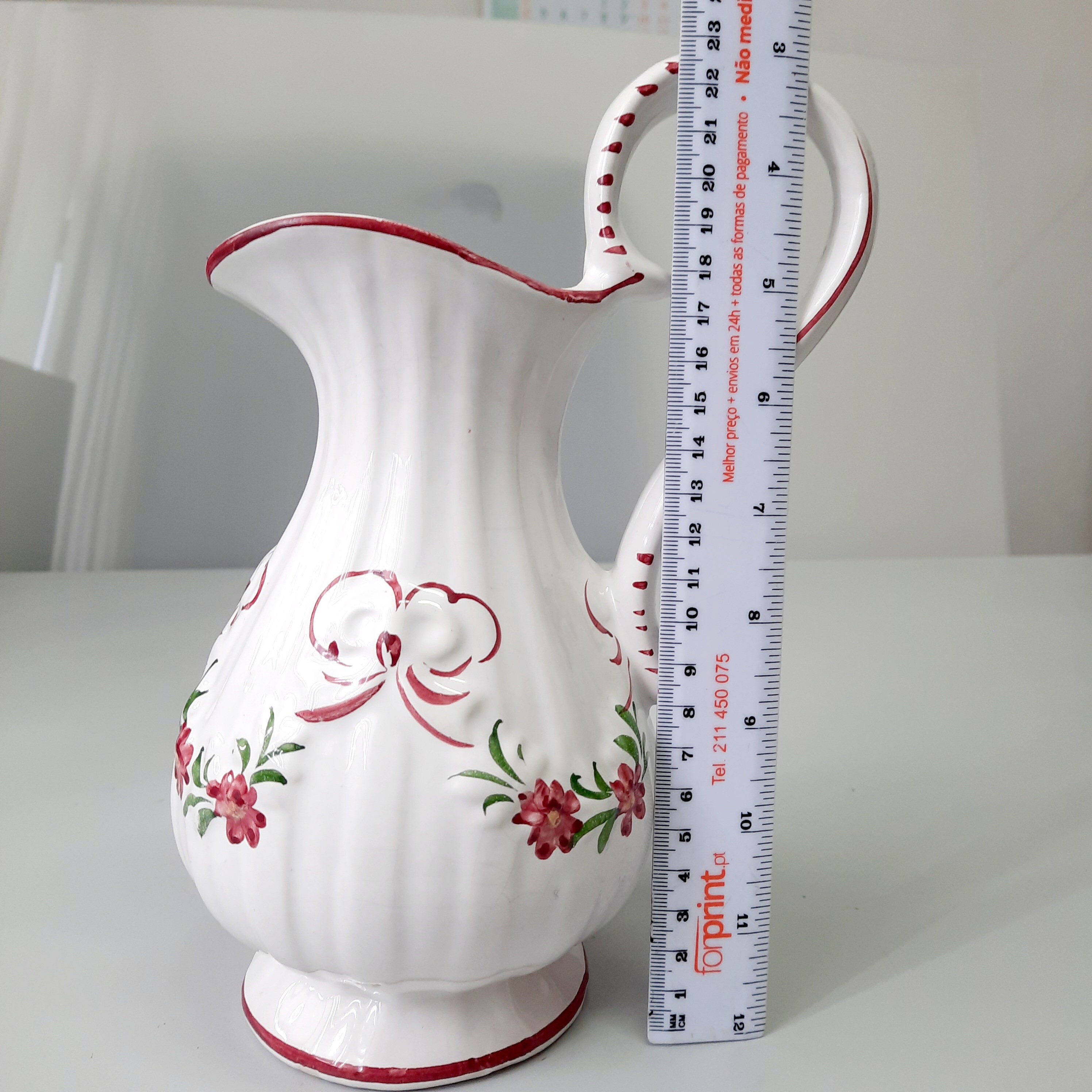 手作りのヴィンテージ陶器製水差し：花柄の素朴な装飾 - Etsy 日本