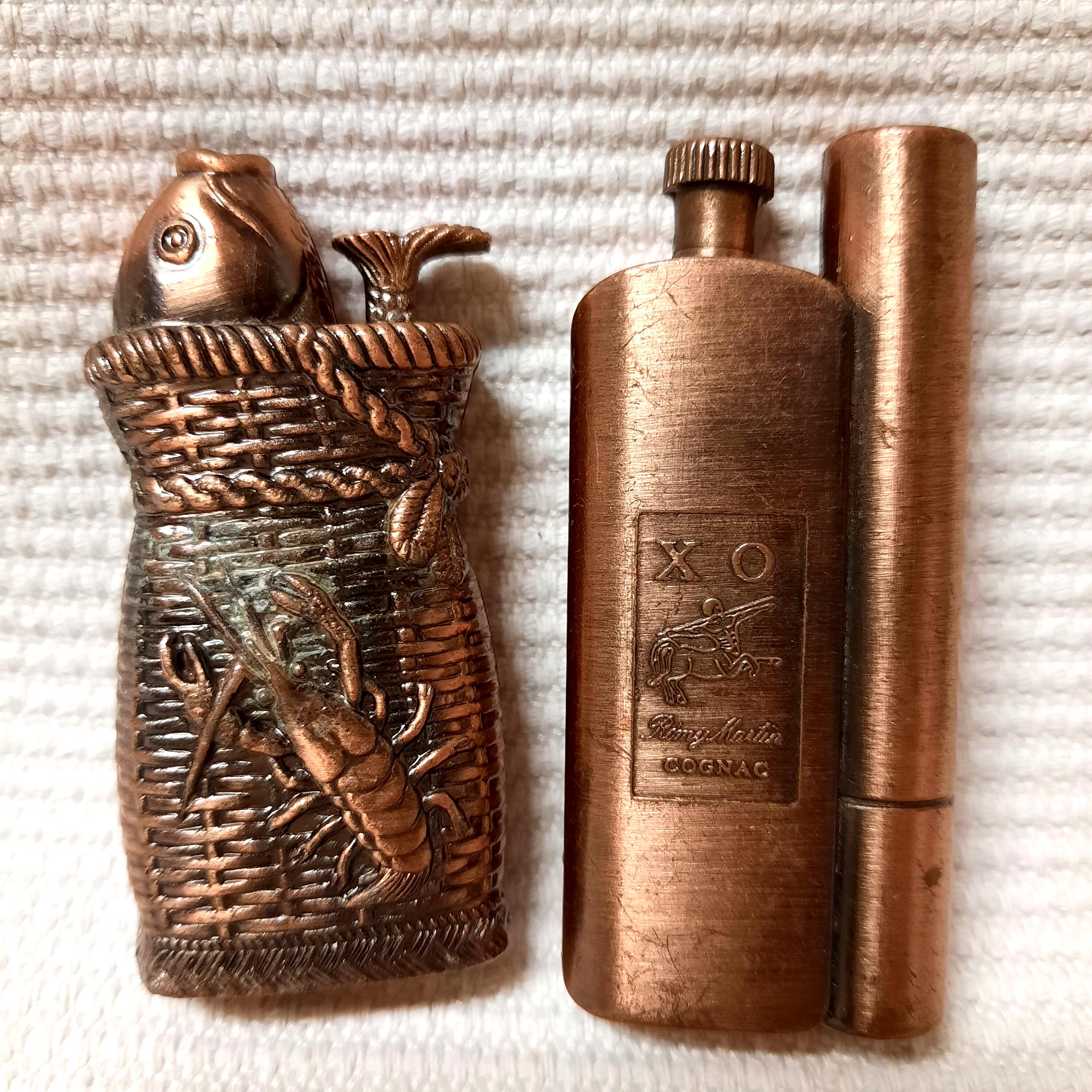 ヴィンテージグレネードライター、面白い形のライター、コレクターズ