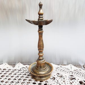 Vintage Indian Dia Lamp, Diwali. Old Five Wick Oil Lamp. Solid Brass Lamp. Handcrafted.