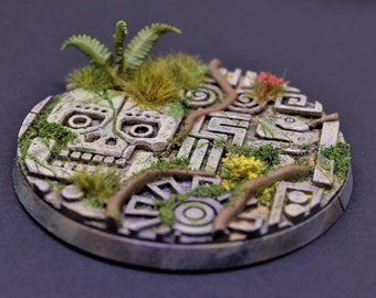 Aztec bases various sizes