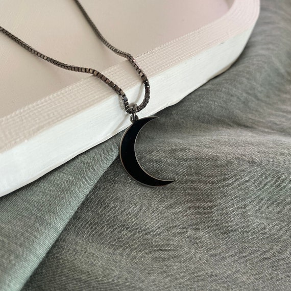Mens moon cheap necklace