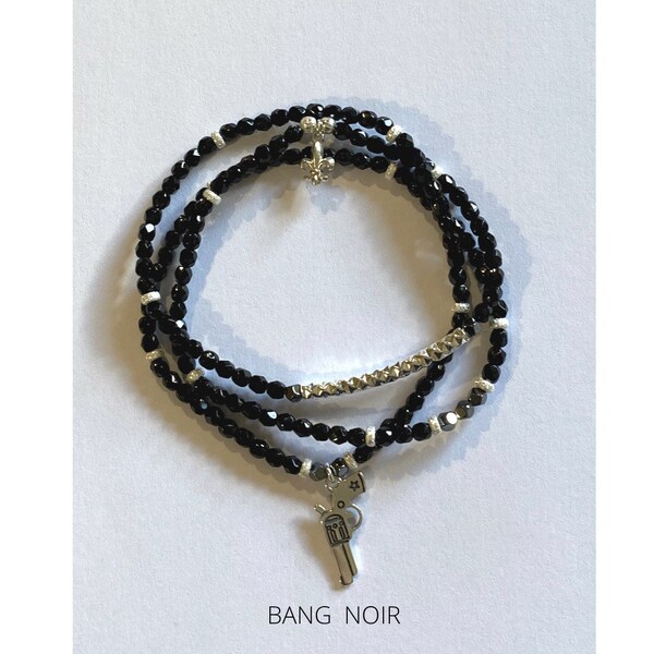 Bracelet ou collier: LE BANG