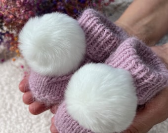 Newborn handmade baby booties Knitted baby slippers Knit baby booties Pure merino wool baby booties Knitted Baby shoes Pom pom booties