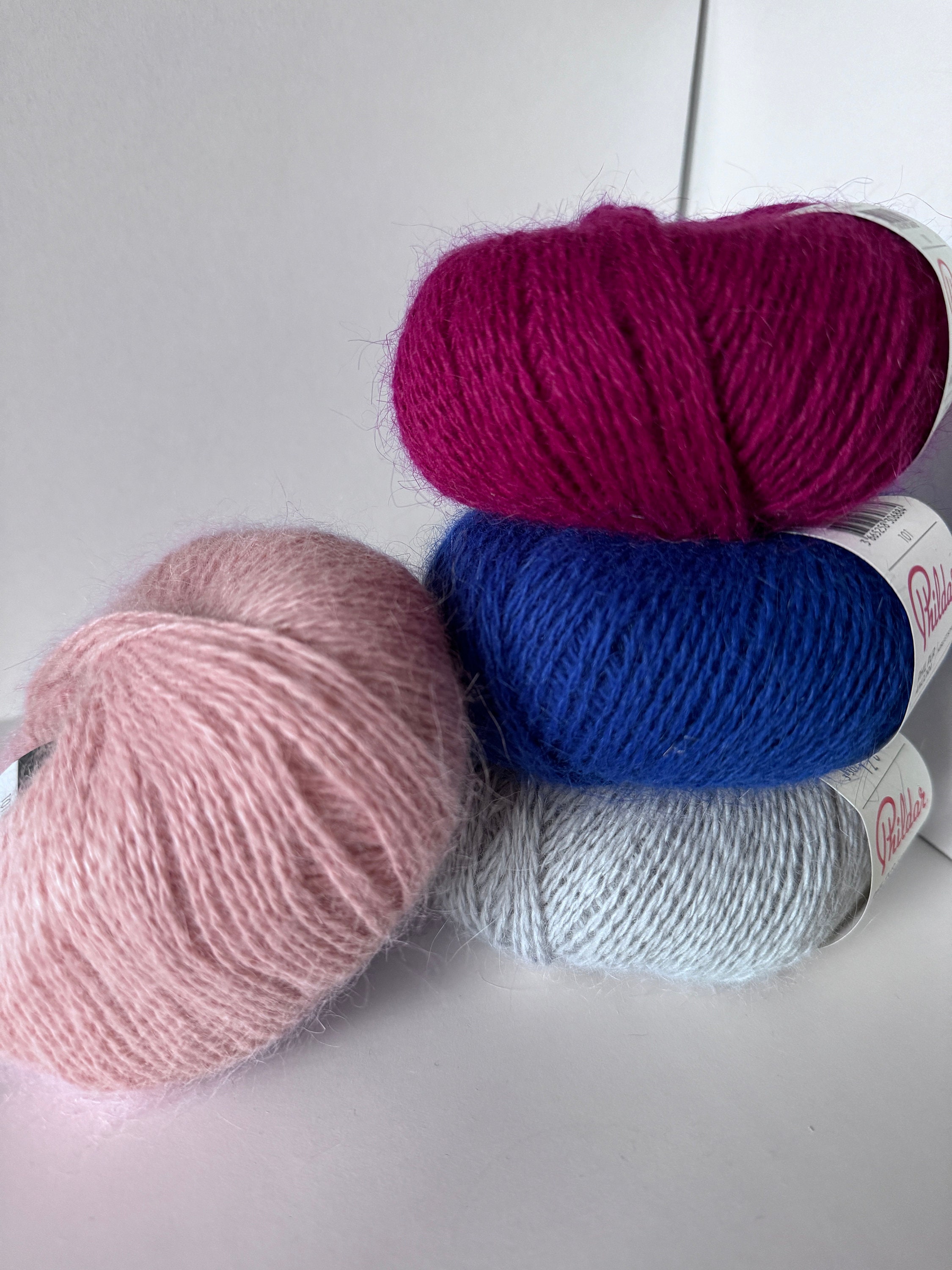 Hilo De Angora Uschi 70% - 25g, 110m, Plata, Ideal Para Tejer Ropa De Bebé Y Accesorios