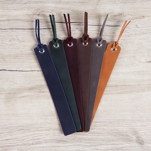 Custom leather bookmark for Her | Booksworm bookmark | Personalized leather bookmark | Special gift for mom | Leather Gifts for Dad