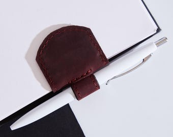 Magnetic Leather Bookmark: Pencil Loop for Journal and Planner, Practical Book Accessory for Students