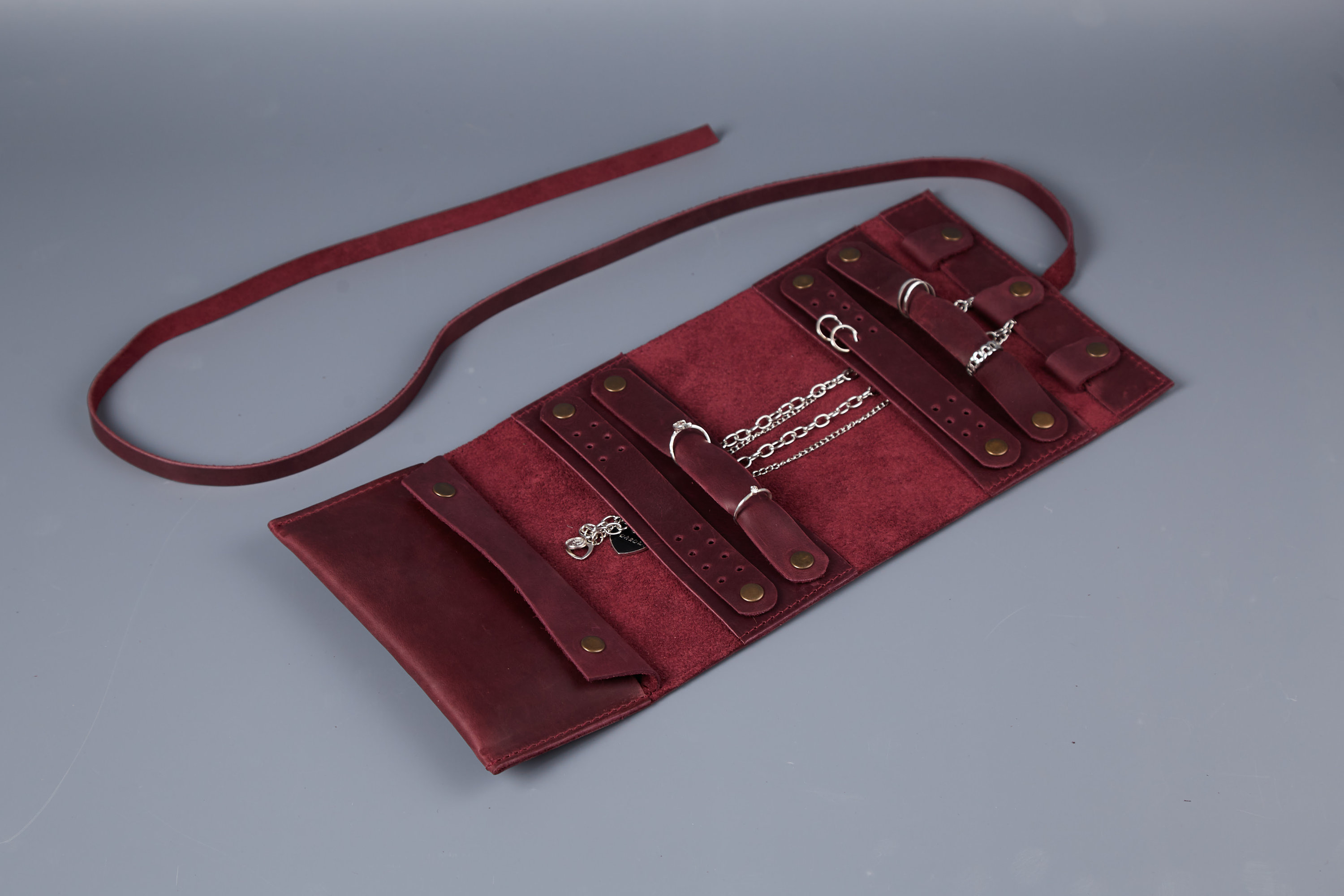 Leather jewelry roll personalized, Jewelry roll for travel, Jewelry roll up pouches, Leather jewelry organizer, Leather jewelry holder