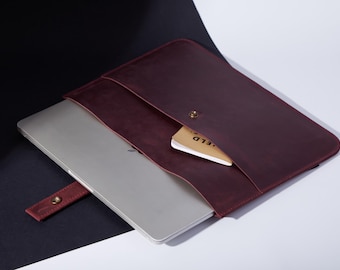 Leather Case for Lenovo Laptop: 15.6 Inch Sleeve with Front Pocket, Minimalist Computer Cover for Office