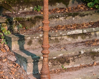 Poteau colonne capital balustrade balustre portique support en fer colonne de fer clôture