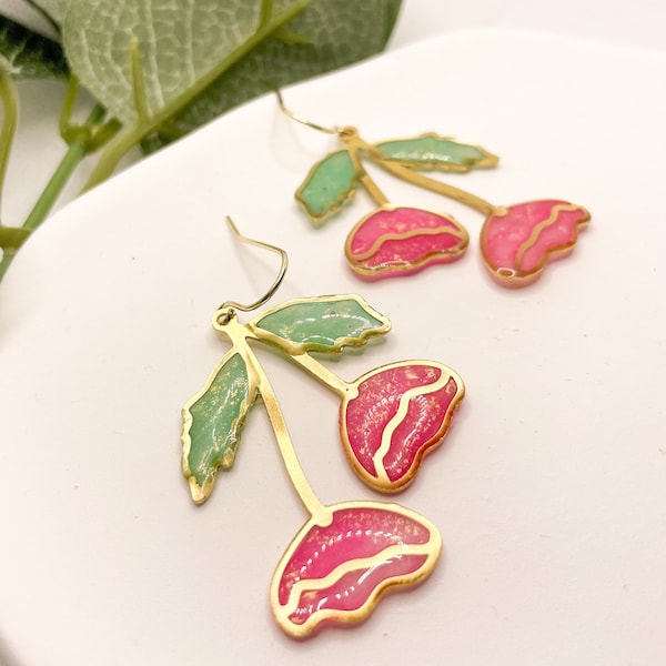 Pink flower dangle earrings, statement earrings clay, birthday gift for her, plant mum gift from daughter, clay and resin earrings, unique