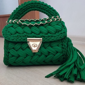 Grüne gehäkelte Handtasche/ Capri Luxus Tasche/ Hand gewebte Schultertasche/ Baumwollgarn Geldbörse/ Schöne Tasche für sie