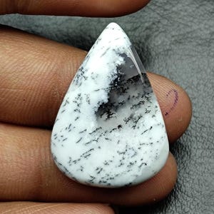Pierre d'opale dendritique, opale dendritique, pierre cabochon poire, taille 28 x 20 x 5 mm, opale dendritique du fabricant, 20,10 crt. !!