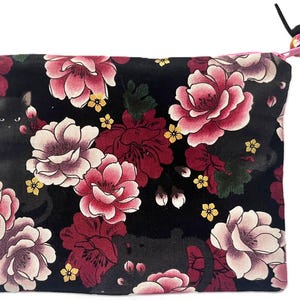Japanese Fabric Zipper Pouch Jewelry Cosmetic Coin Trinket  Gift Bag       CAT TALES
