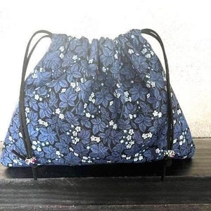 Jewelry Bag  Cosmetic Trinket Coin Make Up Phone Cord Pouch      RAMBLING BLUES