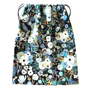 Shoe Bag 12 x 15 Inches Lined lingerie Gift Storage Utility   FIELDS OF BLUE