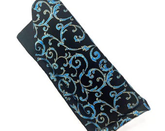 Estuche blando para gafas de lectura/gafas de sol acolchado con espuma REGAL SCROLL