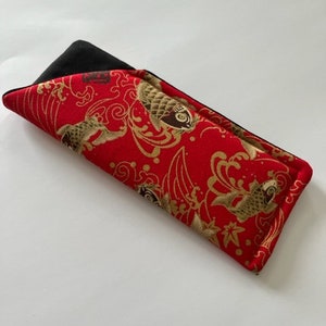 Japanese Fabric Eyeglass Case Padded Fabric Reading /Sunglasses    HAPPY CARP