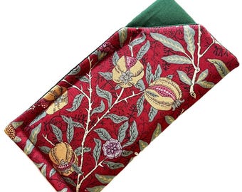 William Morris Glasses Case Reading/Sunglasses Foam Padded   COTSWOLDS GARDEN