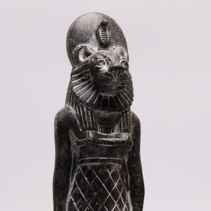 Statua della dea egiziana Sekhmet Antiquariato Regali per la casa in pietra nera di granito dell&#39;antico Egitto