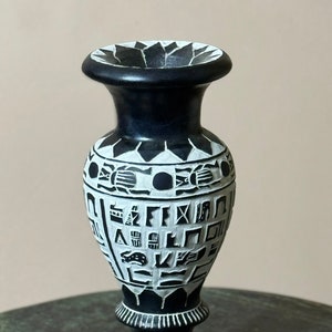 憧れの アンティーク 水差し インド 特大 金属工芸 草花彫刻 ビンテージ 工芸品
