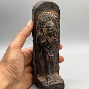 Statua egizia antica antica Egitto caccia faraonica fatta a mano pietra nera
