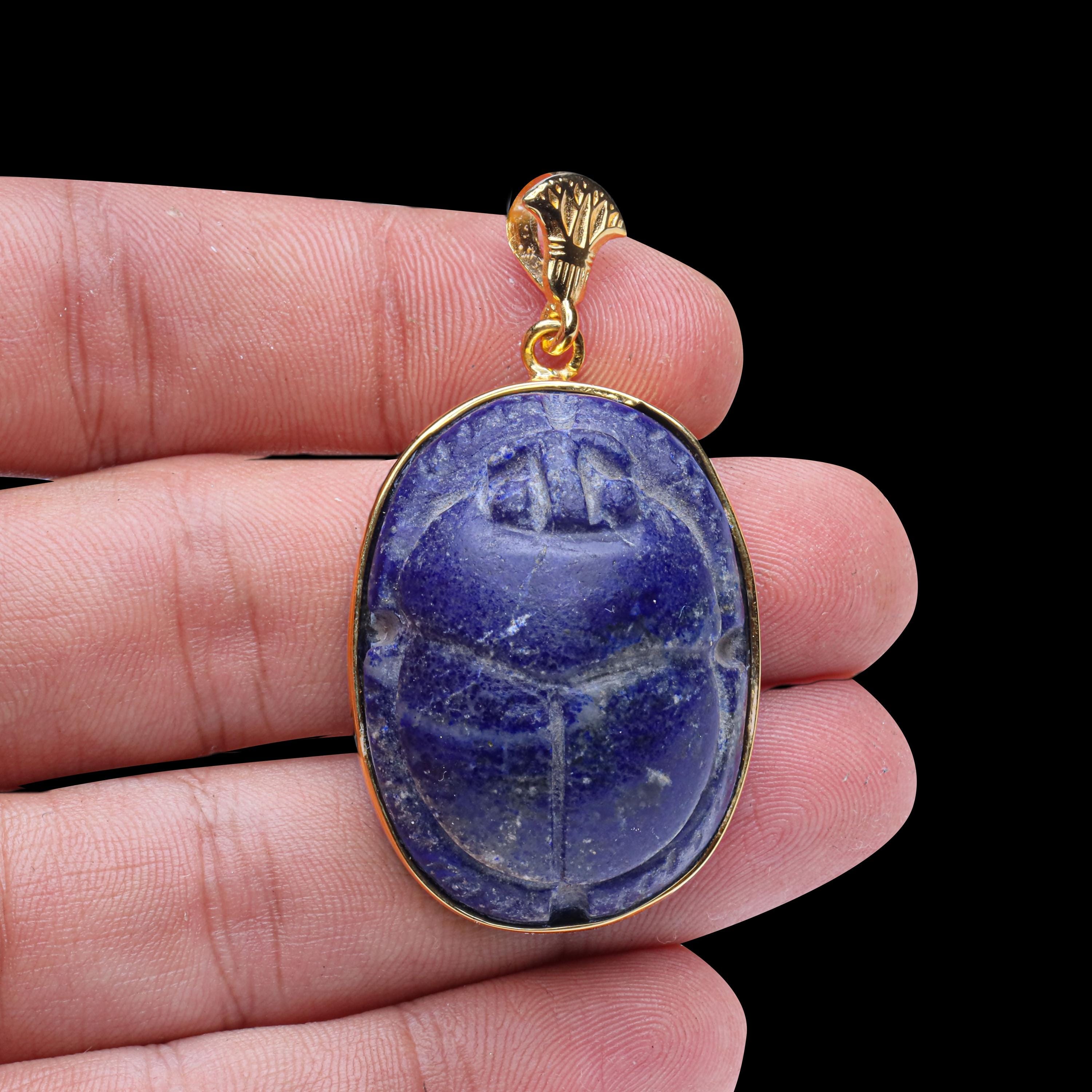 Scarabée Égyptien Sculpté En Lapis-Lazuli - Pierre Naturelle - 2,3 Cm / 143 G - Fait Main