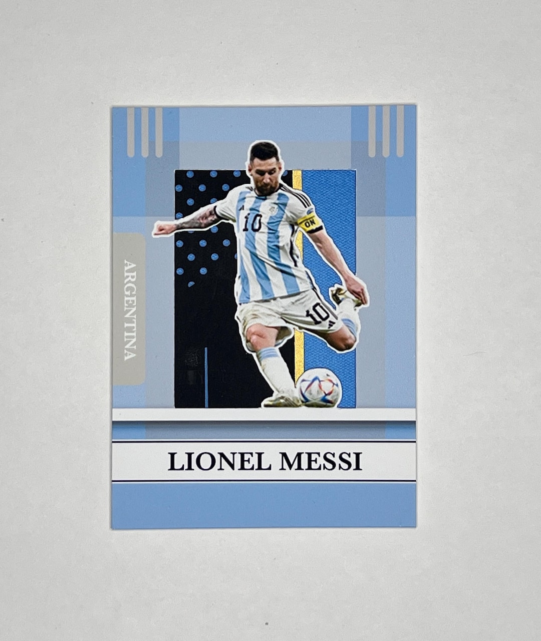 Sticker Panini FOOT 2022 – Lionel Messi (Paris SG / Argentine) N°357 – Neuf, Non Collé