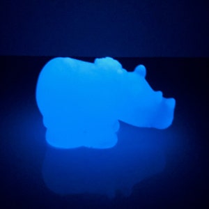 Rinoceronte che si illumina al buio - Piccolo bagliore