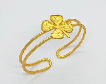 Brass Gold Bangle, Flower Charm Bracelet, Leaf Bangle, Handmade Bracelet, Women Bangle, Statement Bangle, Gift For Sister, adjustable Bangle