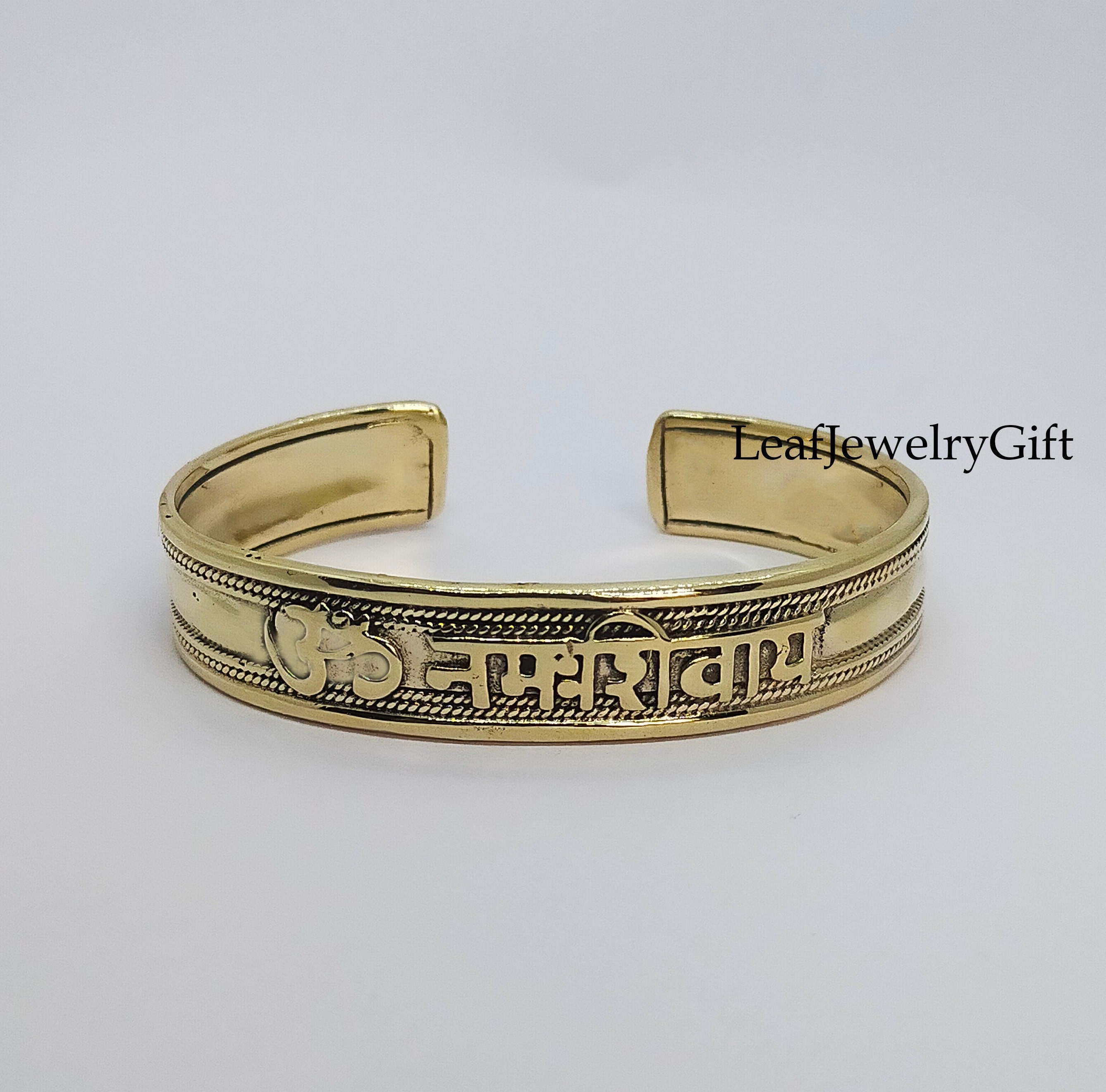Dharmsaar Om Namah Shivay Kada Printed for Men and Women, Heavy Religious  Metal Bangle Designer Trishul Wrist Bracelet Shiv ji Jewellery - Dharmsaar