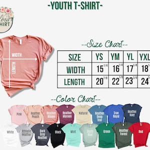 Puede incluir: Tabla de tallas para camisetas para ni&ntilde;os con medidas en pulgadas. La tabla muestra las medidas de ancho y largo para las tallas YS, YM, YL y YXL. La tabla de colores muestra 16 colores diferentes de camisetas.