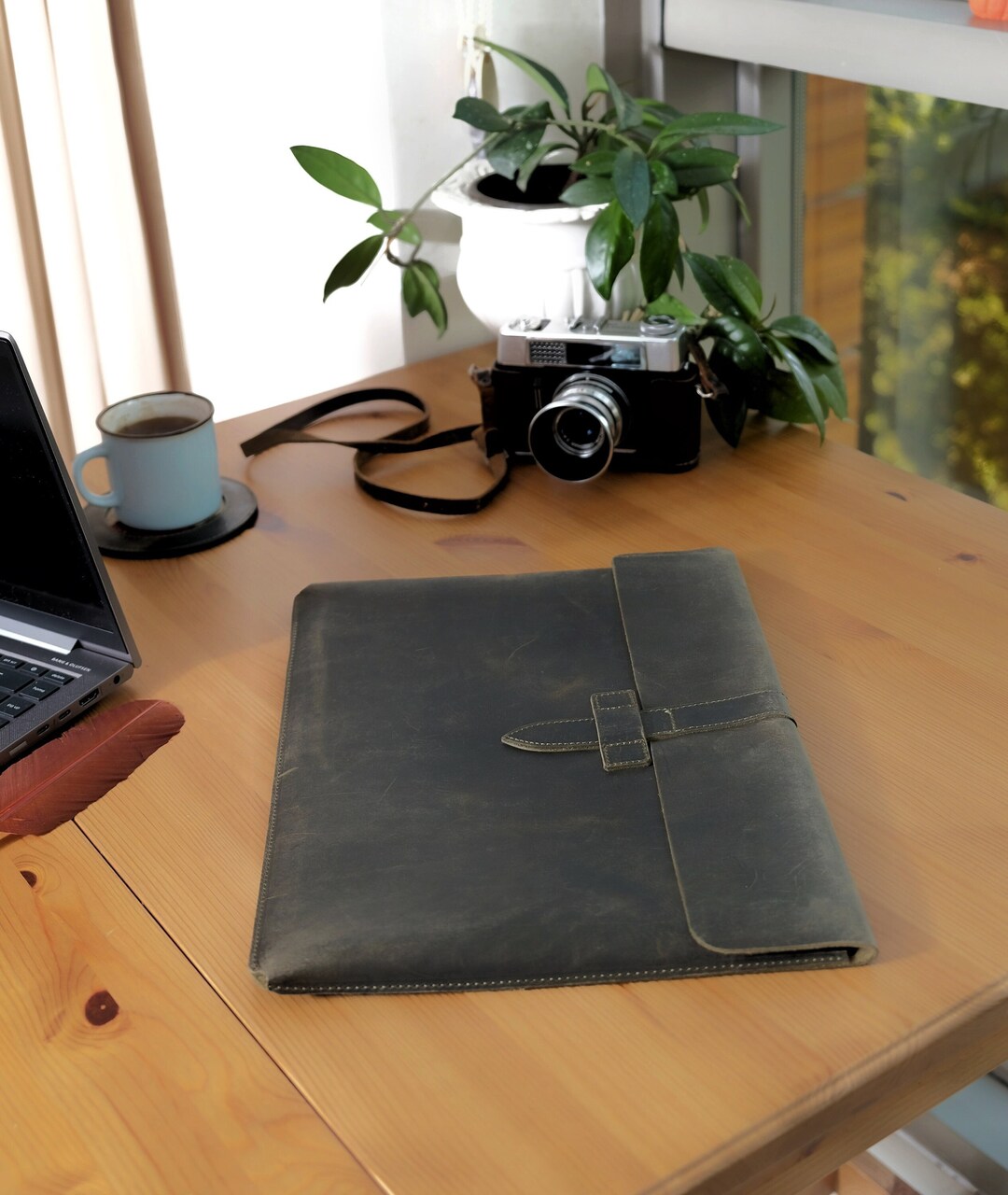 Green Leather Laptop Sleeve Case, Leather Gifts , Leather Laptop Sleeve