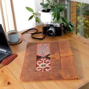 Handcrafted Leather Macbook Cases: Elegance Meets Durability