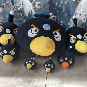 Very Rare Angry birds Bomb Plushes, Plush, Stuffed Toys White and Blue Dot Collection Collector's Choice