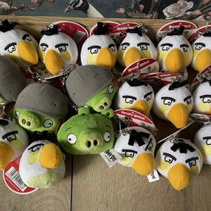 Original, rare Angry Birds Rovio 2009-2016 Énorme lot de 18 pcs. Peluches, peluches, peluches comme neuves avec toutes les étiquettes de collection