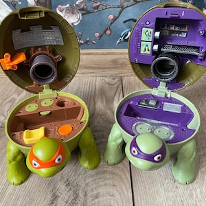 Teenage Mutant Ninja Turtles TMNT Micro Machines, Toys, Figurines Lot of 2 Donatello & Michelangelo