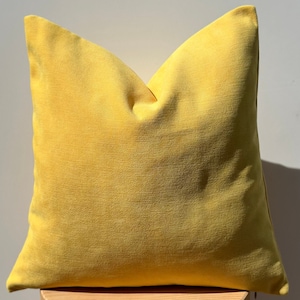 Bright Yellow Chenille Pillow Cover,Modern Decorative Cushion Case for Sofa or Bed,Soft Throw Pillow,Halloween Gift,Hidden Zipper,20x20