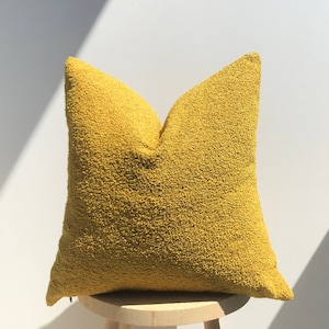 Boucle Look Textured Mustard Pillow Cover,Boucle Pillow Cover,Sherpa Mustard Pillow,Teddy Curly Cushion, Boucle Decorative,Halloween Gift