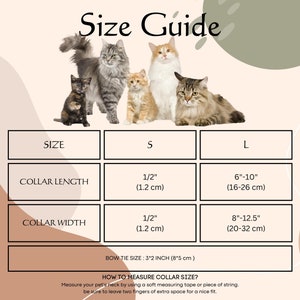 Puede incluir: Gu&iacute;a de tallas para collares de gato con tres gatos en el fondo. La tabla muestra la longitud y el ancho del collar en pulgadas y cent&iacute;metros para las tallas peque&ntilde;a, mediana y grande. El tama&ntilde;o de la pajarita es de 3 por 2 pulgadas.