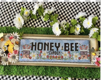 Honey Bee Garden pattern by Stitching with the Housewives