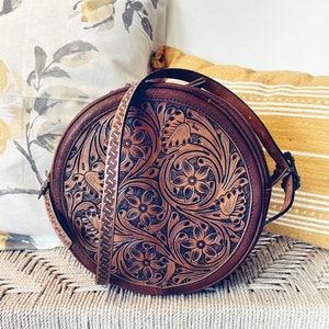 Western Hand Tooled Leather Canteen Purse, Western Leather Purse, Cowhide Leather Purse, Western Crossbody Purse, Round Purse