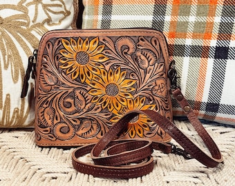 Western Purse, Leather Sunflower Purse, Western Leather Purse, Cowhide Purse, Hand Tooled Leather Purse, Small Leather Crossbody Purse