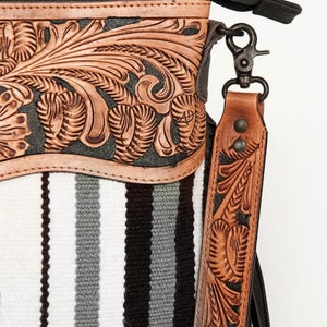 Western Hand Tooled Leather Purse, Concealed Carry Purse, Cowhide Purse, Saddle Blanket Bag, Genuine Cowhide, Western Purse, Leather Fringe image 5