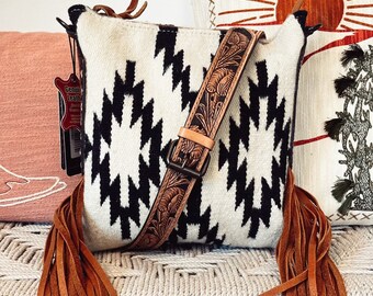 Western Hand Tooled Leather Purse, Leather Crossbody Purse, Cowhide Purse, Saddle Blanket, Genuine Cowhide, Leather Fringe