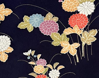 Vintage Kimono Silk Fabric: dark navy blue with flowers, upcycled material, 1970s